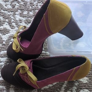 NEW Anthropologie Pilcro and the Letterpress Pink and Yellow Pumps NEW!